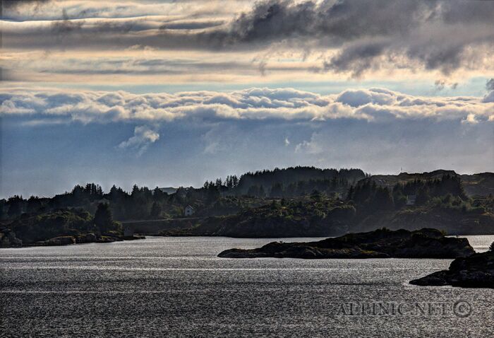 IMG_0893_4_5_fused_DxO